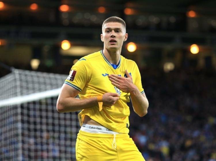 od体育app下载地址-乌克兰举重选手勇夺冠军,创造历史